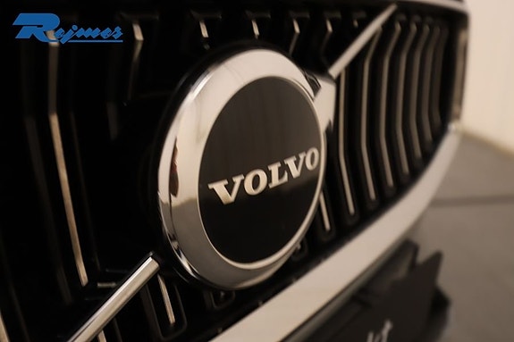 Volvo V60 19 of 30