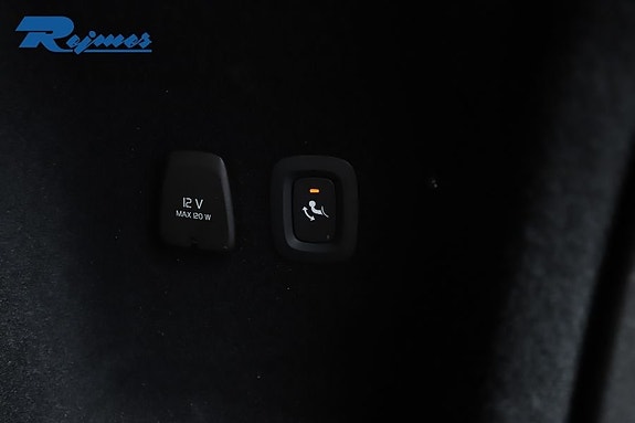 Volvo V60 25 of 30