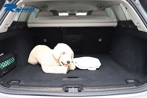 Volvo V60 22 of 30