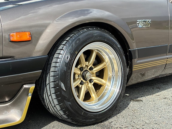 Nissan 280 ZX 12 of 19