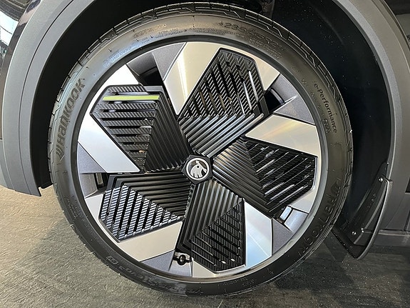 Skoda Elroq 7 of 15