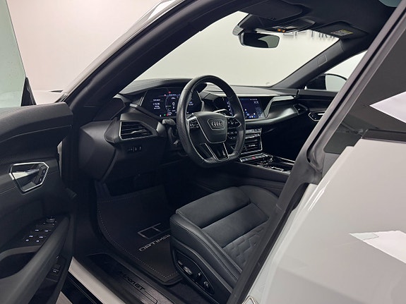 Audi e-tron GT 5 of 5
