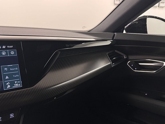 Audi e-tron GT 8 of 16