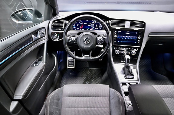 Volkswagen Golf I 14 of 22
