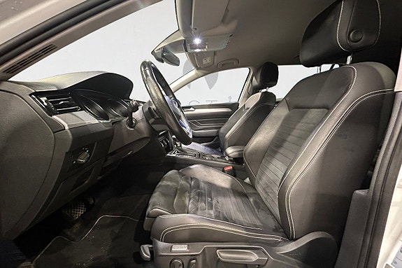 Volkswagen Passat 3 of 17