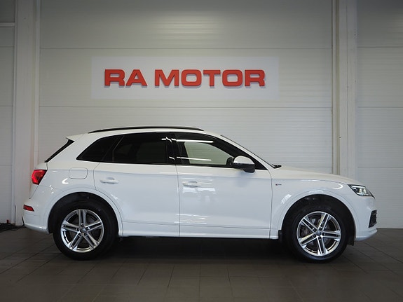 Audi Q5 4 of 24