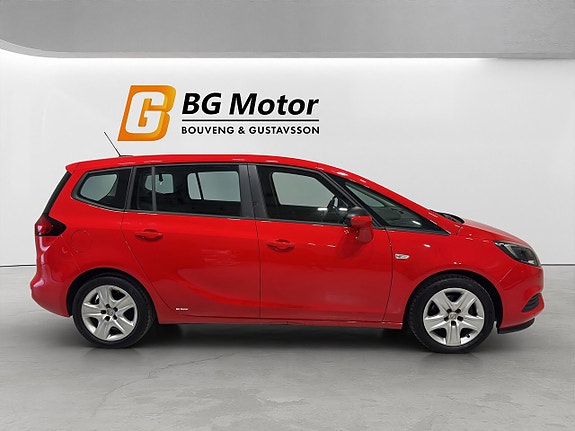 Opel Zafira 3 of 5