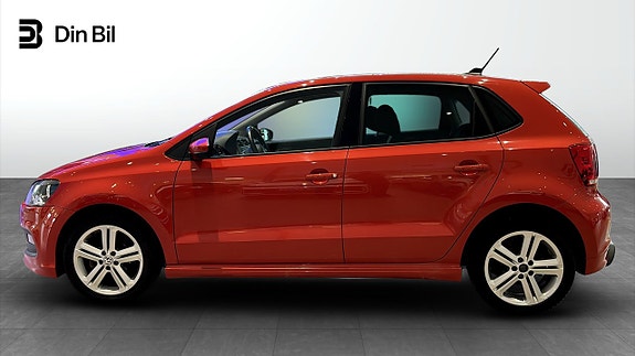 Volkswagen Polo 2 of 5