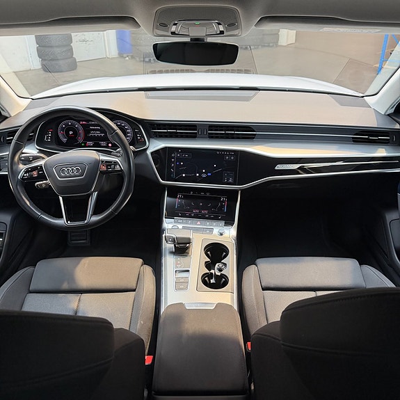 Audi A6 10 of 12