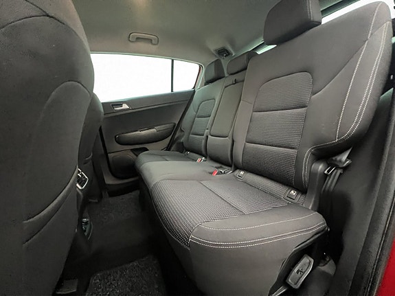 Kia Sportage 13 of 27