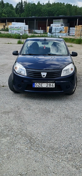 Dacia Sandero 3 of 5