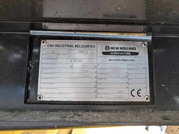 New Holland CR 9.90 6 of 16