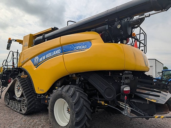 New Holland CR 9.90 4 of 5