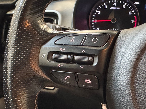 Kia Stonic 18 of 21