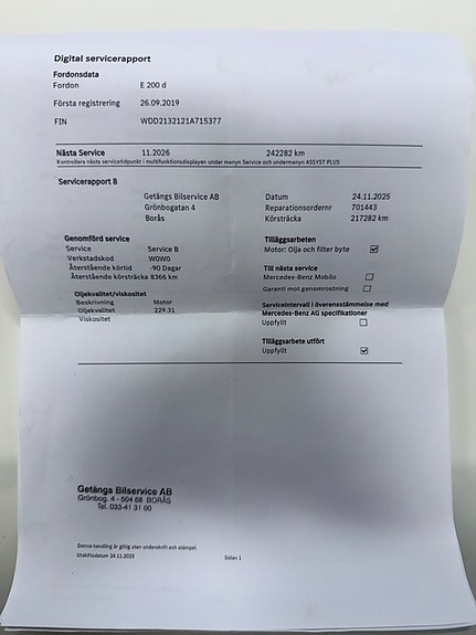 Mercedes-Benz E200 17 of 17