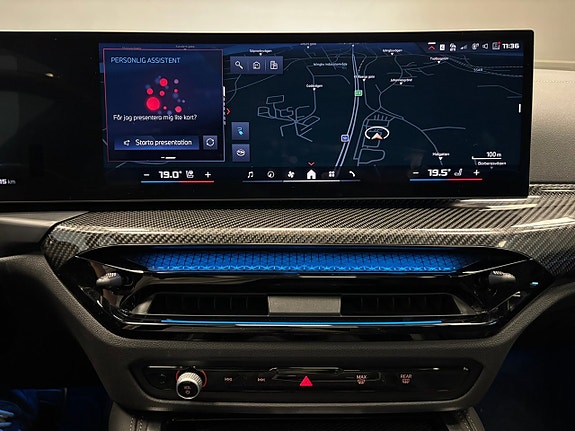BMW i4 22 of 25