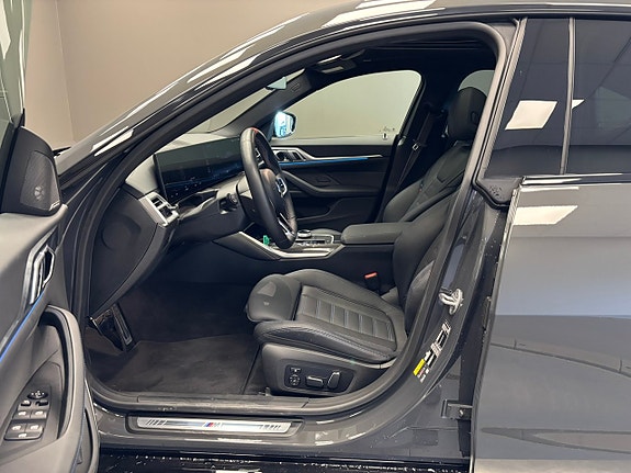 BMW i4 15 of 25