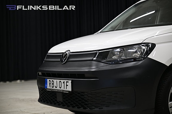 Volkswagen Caddy Maxi 11 of 26