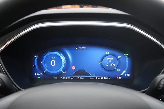 Ford Kuga 9 of 24