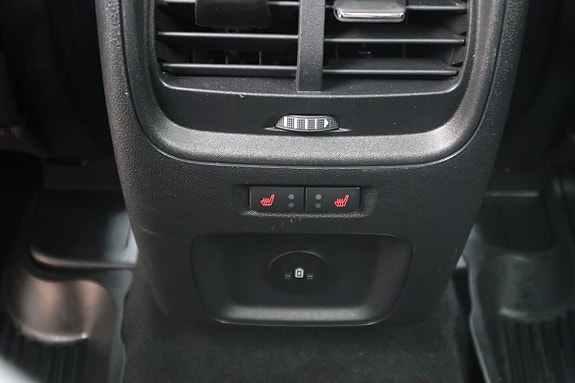 Ford Kuga 6 of 24