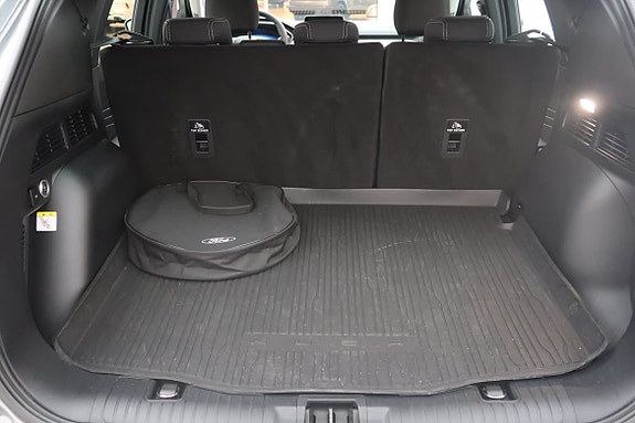 Ford Kuga 23 of 24