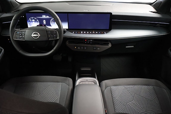 Nissan Leaf 7 of 11