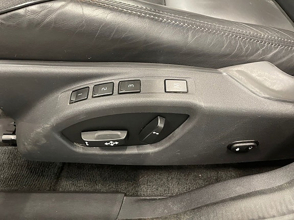 Volvo XC60 22 of 24