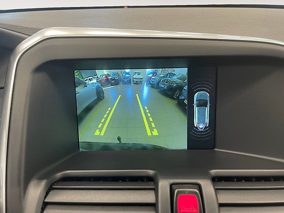 Volvo XC60 20 of 24