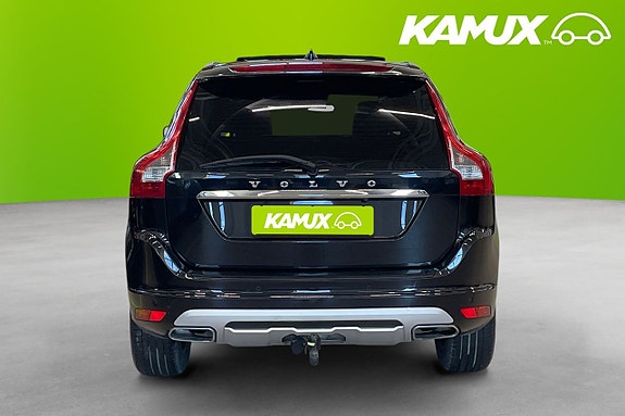 Volvo XC60 5 of 24