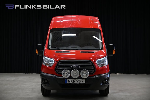 Ford Transit 8 of 27