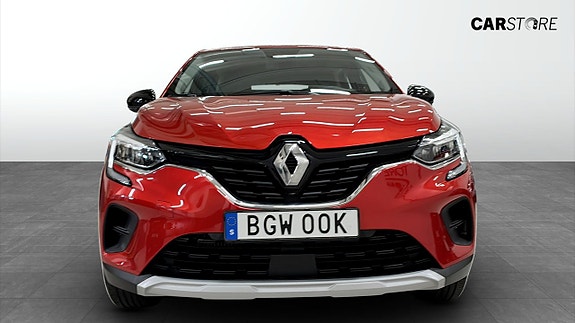 Renault Captur 8 of 13