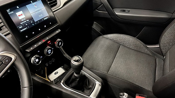 Renault Captur 13 of 13