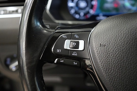 Volkswagen Tiguan Allspace 17 of 26