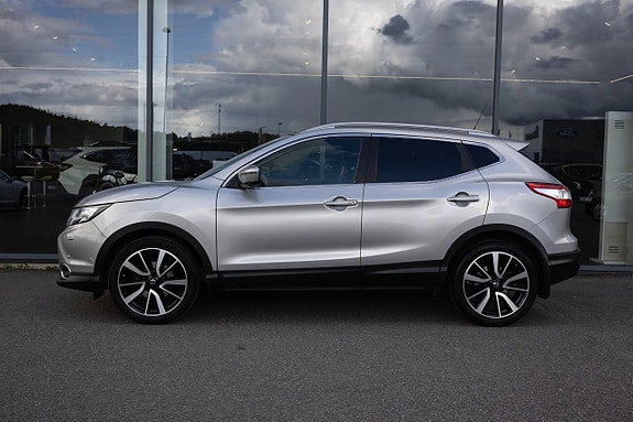 Nissan Qashqai 4 of 5