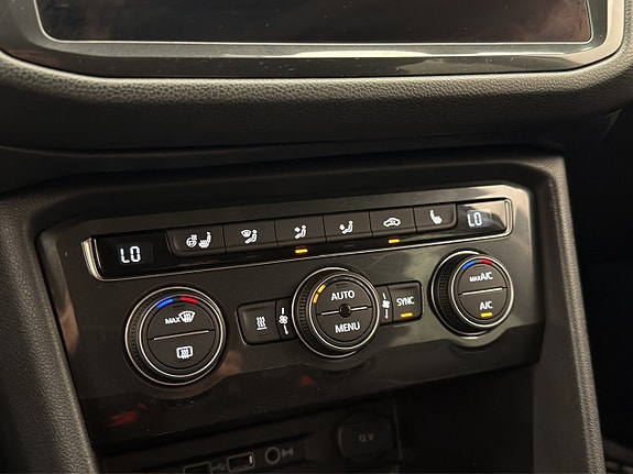 Volkswagen Tiguan Allspace 22 of 30