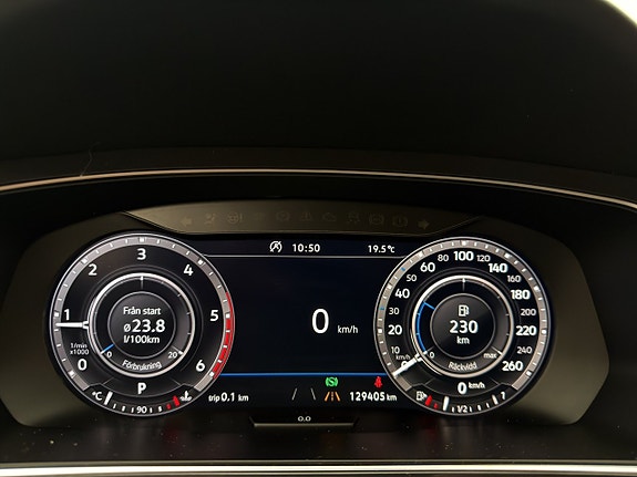 Volkswagen Tiguan Allspace 19 of 30