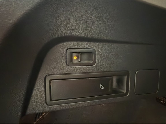 Volkswagen Tiguan Allspace 12 of 30