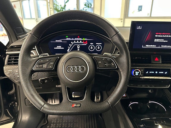 Audi RS4 19 of 28