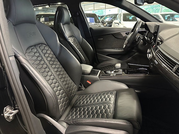 Audi RS4 11 of 28
