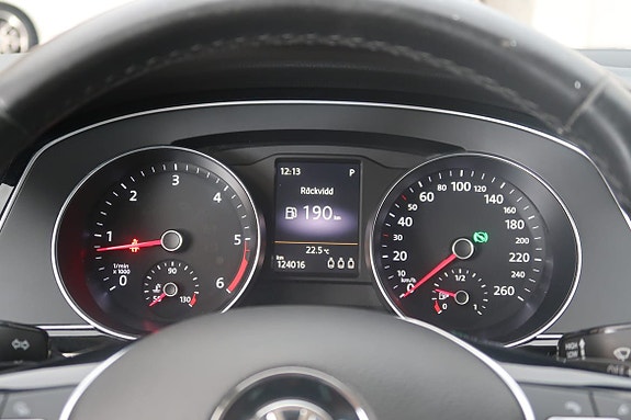 Volkswagen Passat 8 of 20