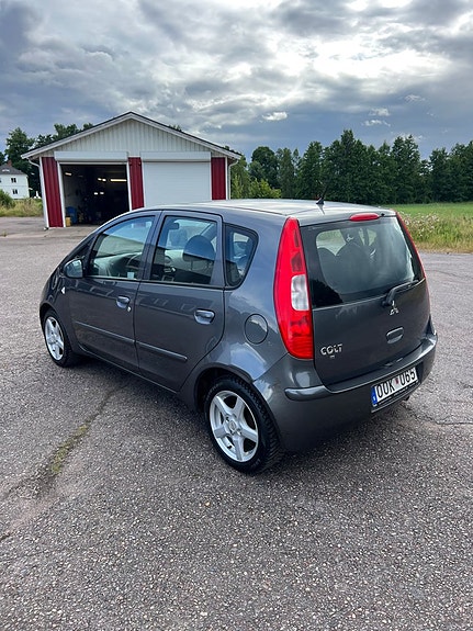 Mitsubishi Colt 5 of 5