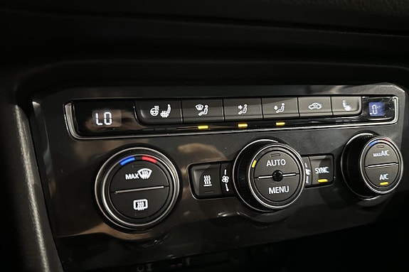 Volkswagen Tiguan 18 of 24