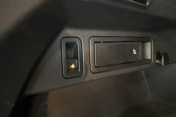 Volkswagen Tiguan 19 of 24