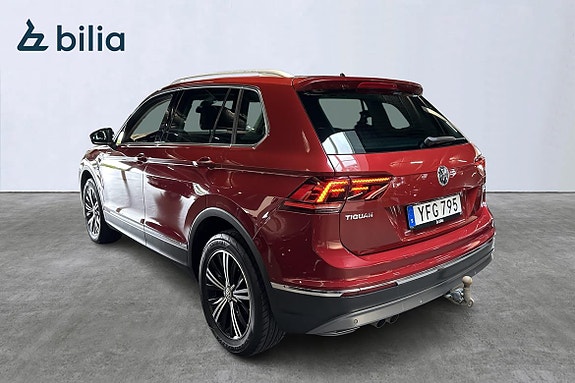 Volkswagen Tiguan 3 of 24