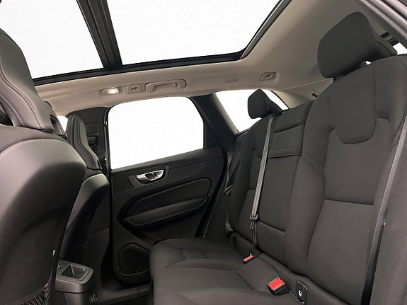 Volvo XC60 29 of 30
