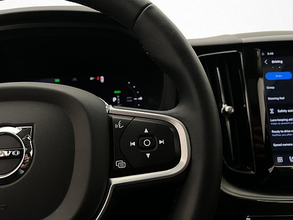 Volvo XC60 17 of 30