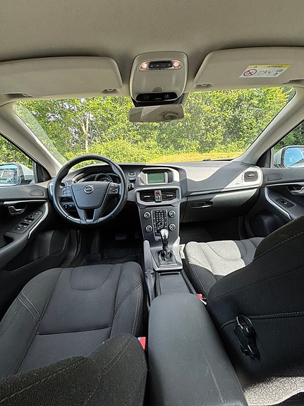 Volvo V40 5 of 5