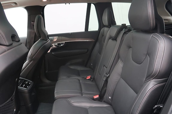 Volvo XC90 5 of 5