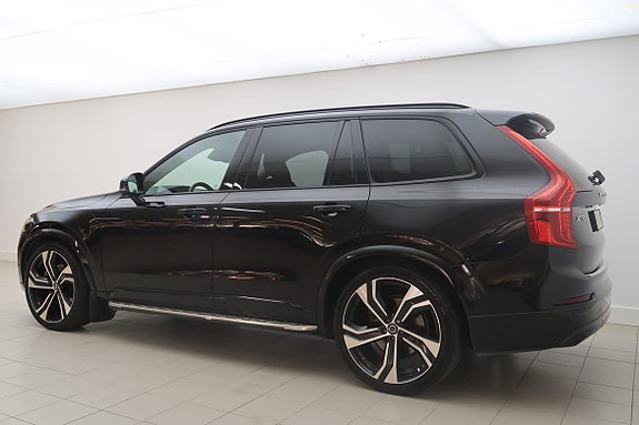 Volvo XC90 3 of 5