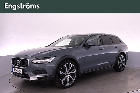 Volvo V90 Cross Country 6 of 15